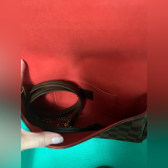 DISCONTINUED Louis Vuitton Favorite MM - Excellent Condition - Picture 10 of 13